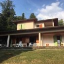 Villa plurilocale in vendita a Montignoso