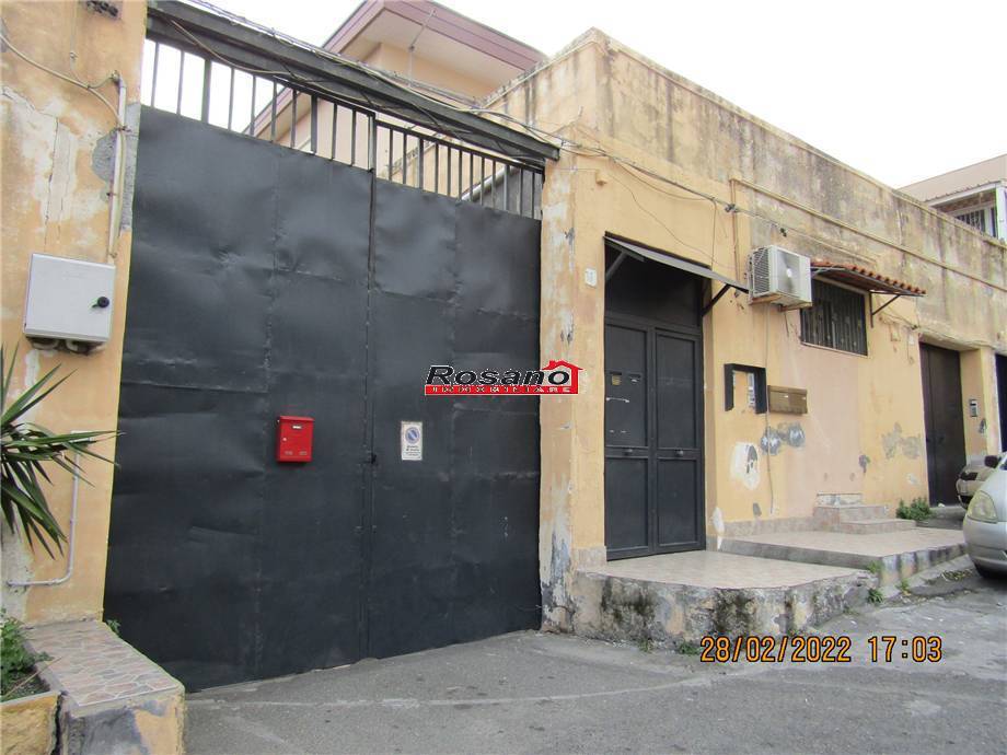 Casa plurilocale in vendita a Catania