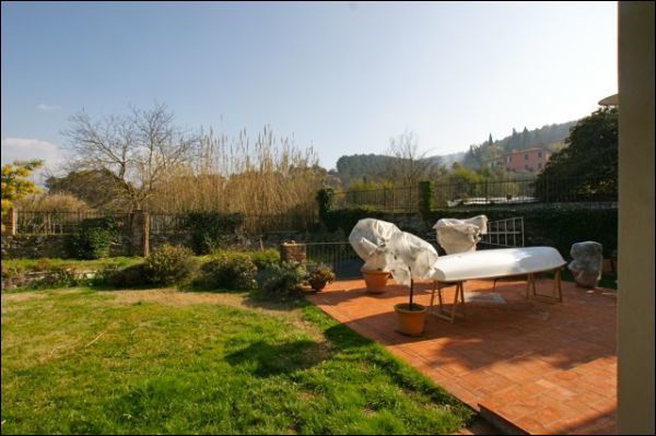 Villa indipendente plurilocale in vendita a Cafaggio