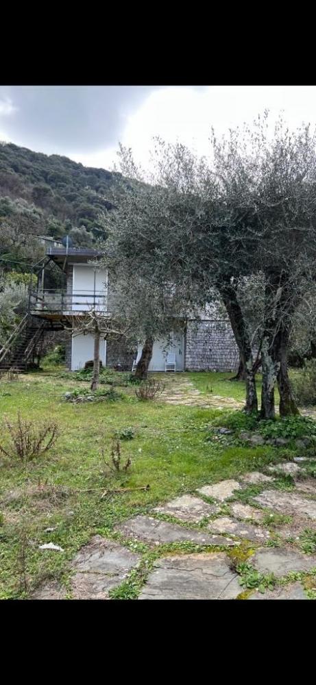 Villa indipendente plurilocale in vendita a portovenere