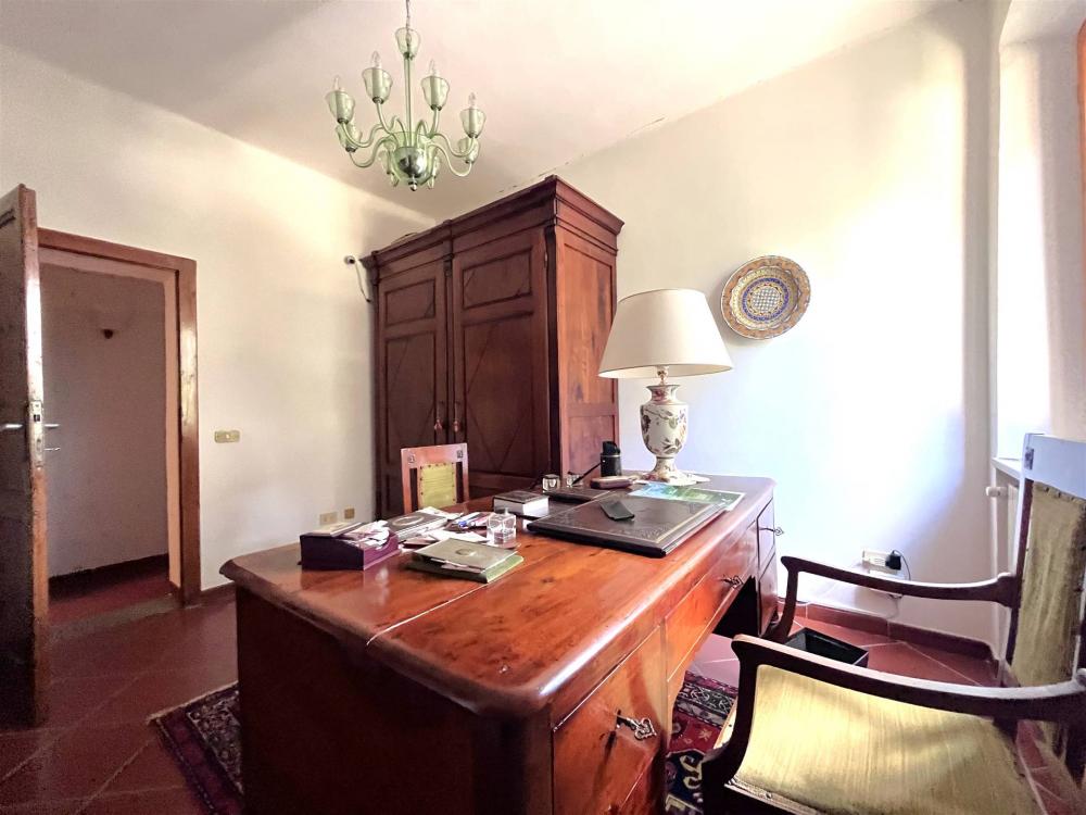 Foto - Casa plurilocale in vendita a rosignano-marittimo
