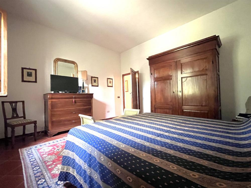 Foto - Casa plurilocale in vendita a rosignano-marittimo