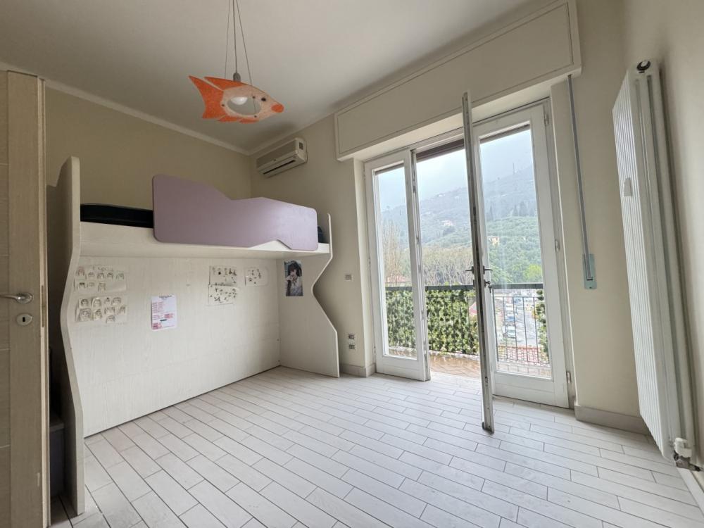 Appartamento plurilocale in affitto a Pietrasanta
