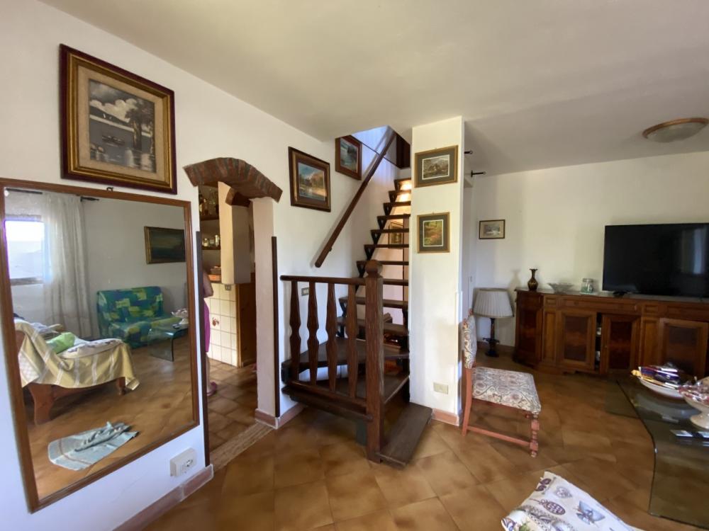 Villa indipendente plurilocale in vendita a Montiscendi