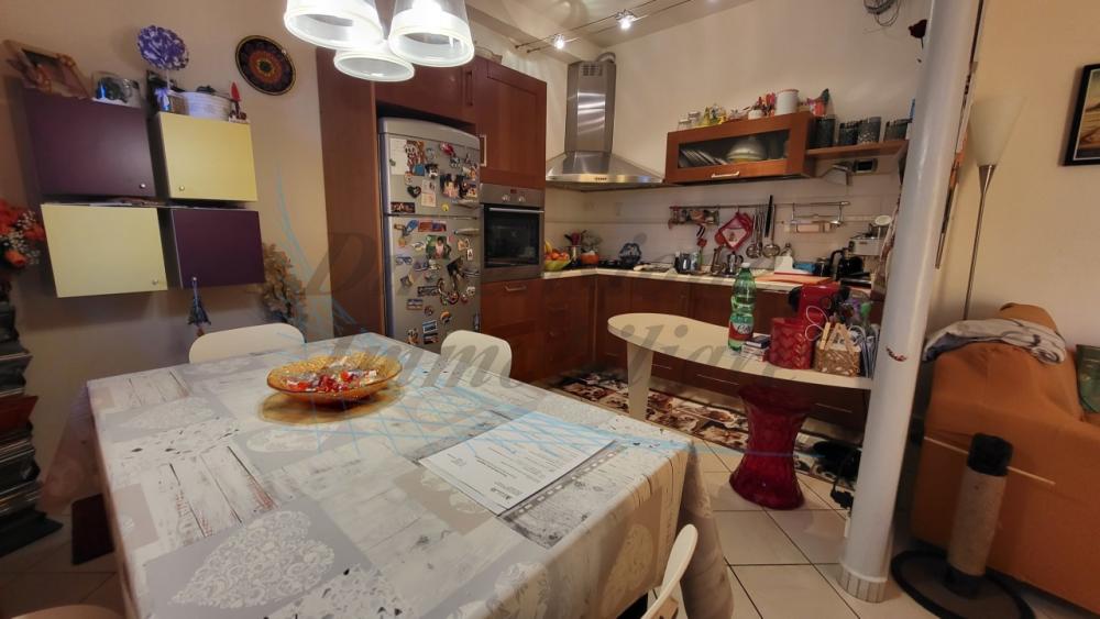 Appartamento plurilocale in vendita a rosignano-marittimo