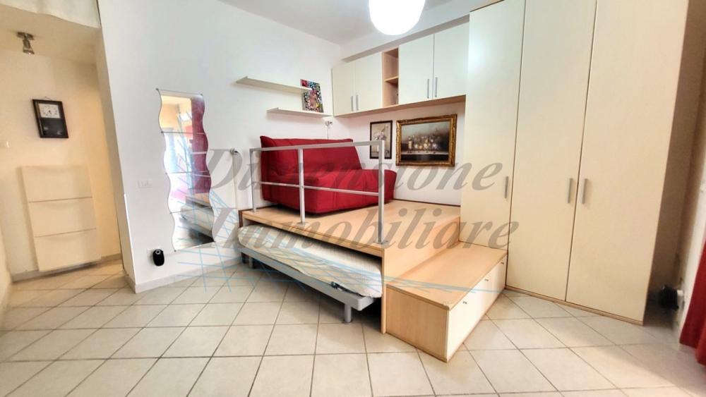Appartamento monolocale in vendita a Rosignano solvay