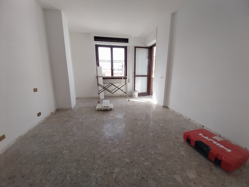 Appartamento quadrilocale in affitto a Camaiore