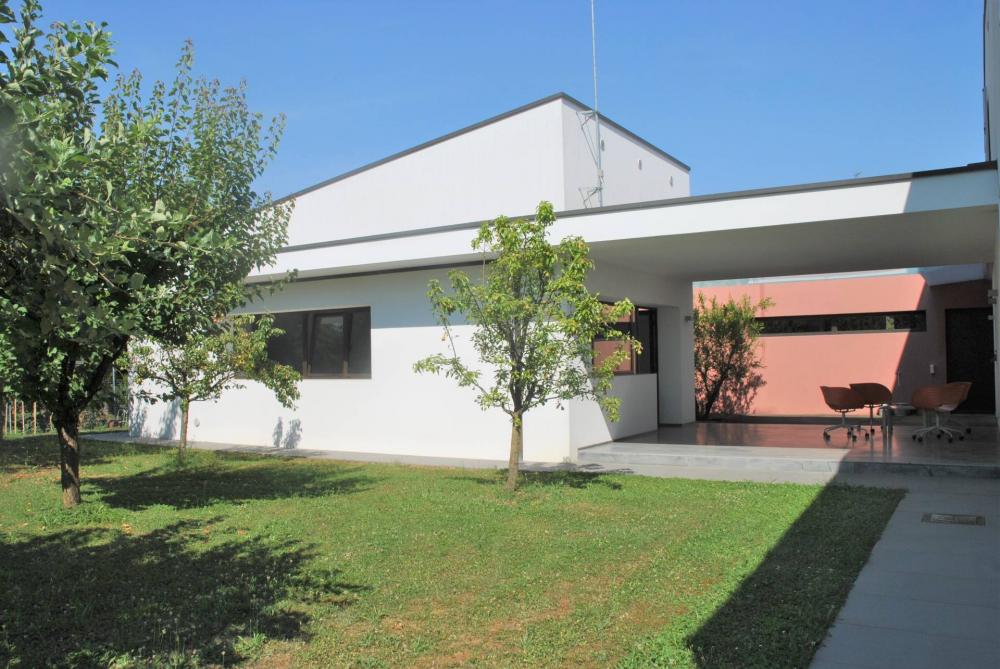Villa indipendente plurilocale in vendita a Mogliano Veneto