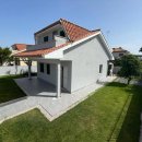 Villa quadrilocale in vendita a Ardea