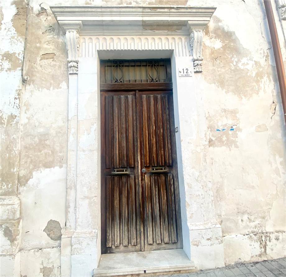 Casa plurilocale in vendita a Avola