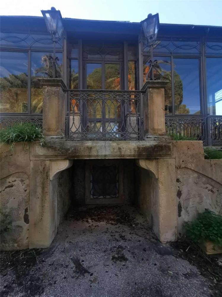 Villa indipendente plurilocale in vendita a Siracusa