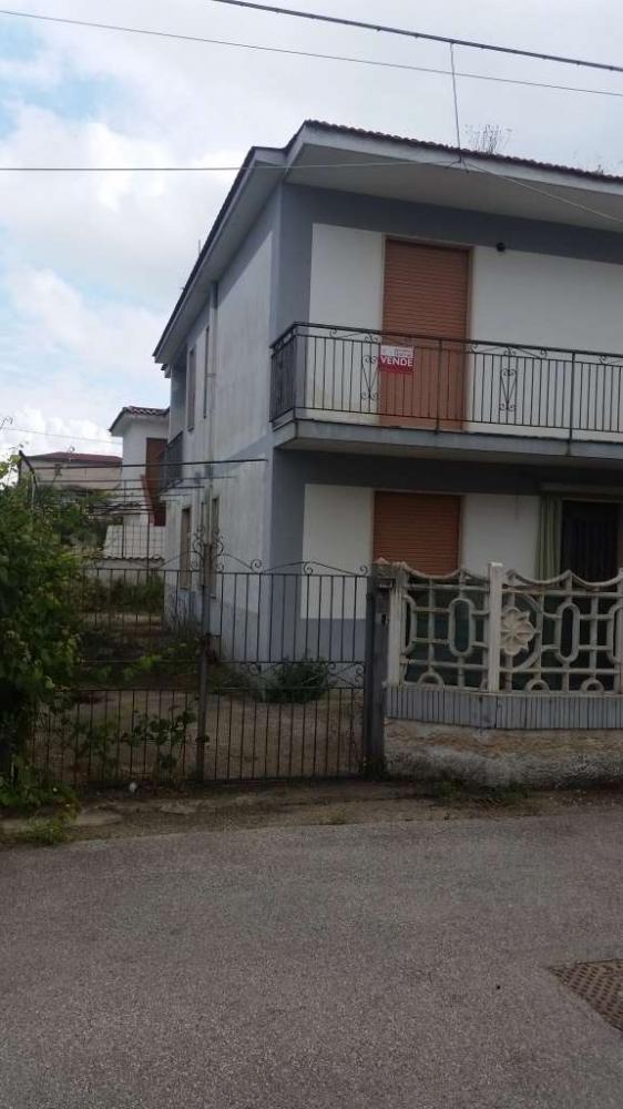 Casa trilocale in vendita a Bagnara
