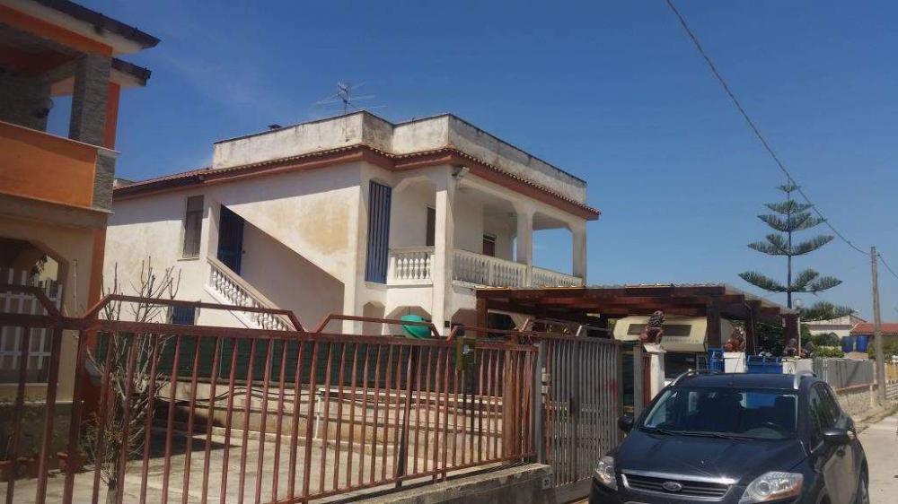 Casa quadrilocale in vendita a Bagnara
