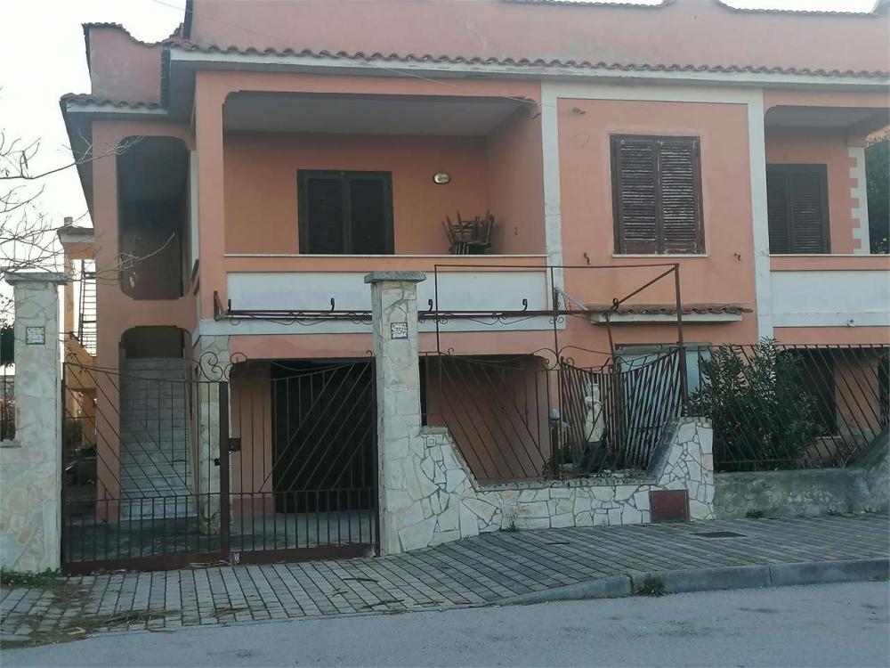 Appartamento plurilocale in vendita a Bagnara