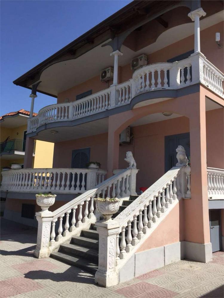 Villa plurilocale in vendita a giugliano-in-campania