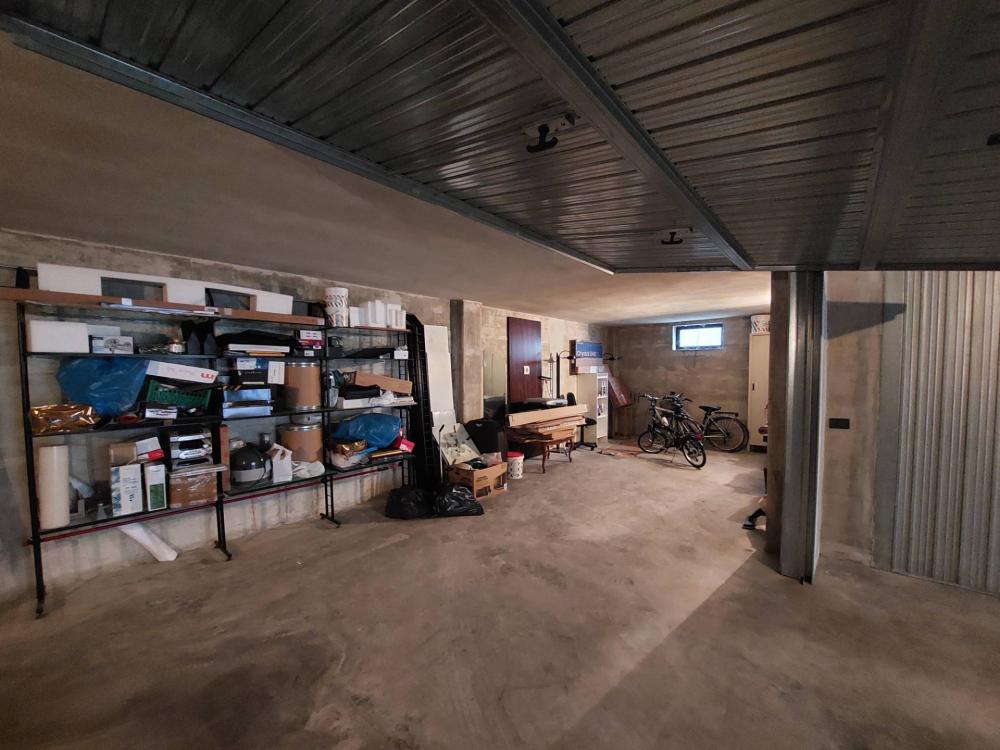 Garage monolocale in vendita a Tortoreto