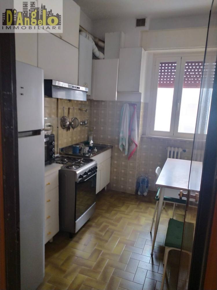 Appartamento plurilocale in affitto a Ancona