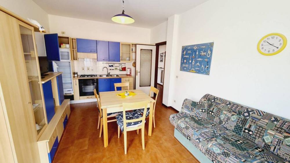 57f1f59efb646195570c29ce56336be3 - Appartamento trilocale in vendita a Santo Stefano al Mare