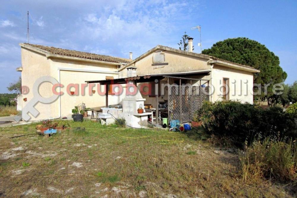 0dbd59c2f61abd933c1421dba9fcc13d - Villa plurilocale in vendita a Pozzallo