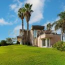 Villa indipendente plurilocale in vendita a acireale