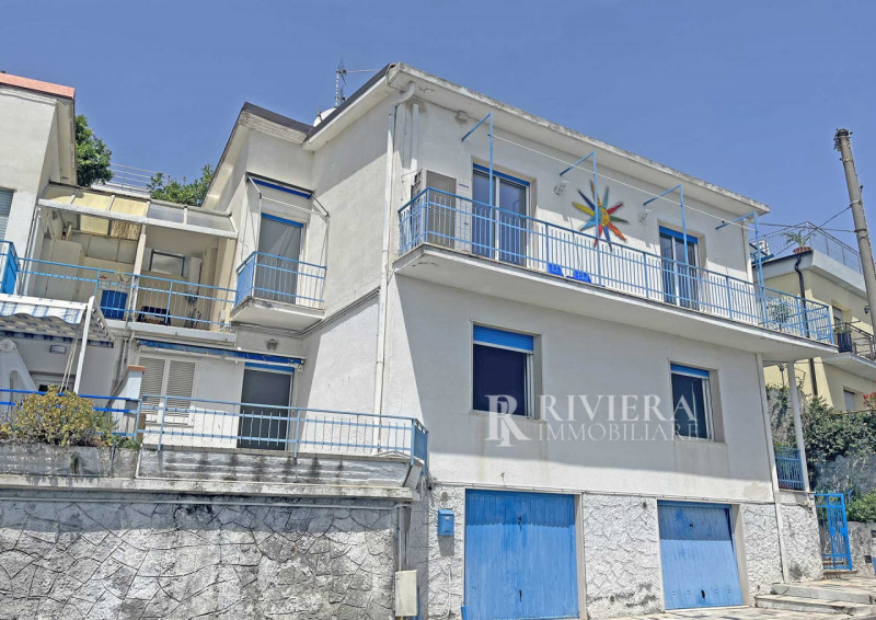 Appartamento quadrilocale in vendita a san-lorenzo-al-mare