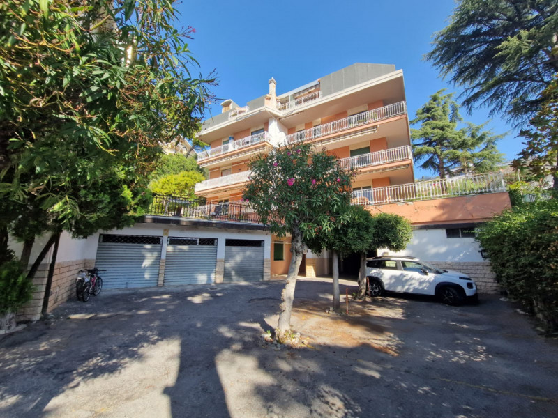 Appartamento monolocale in vendita a riva-ligure
