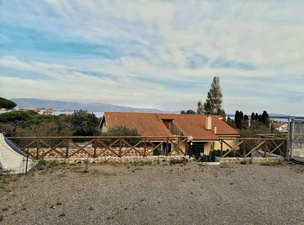Casa trilocale in vendita a Monte Argentario