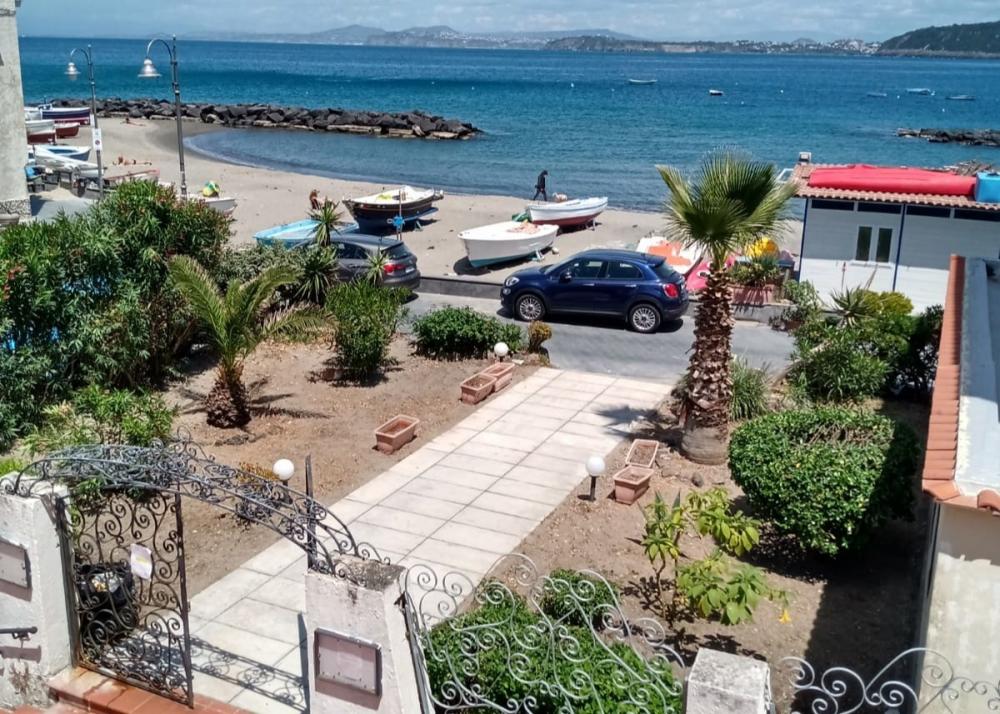 Appartamento bilocale in vendita a Ischia porto