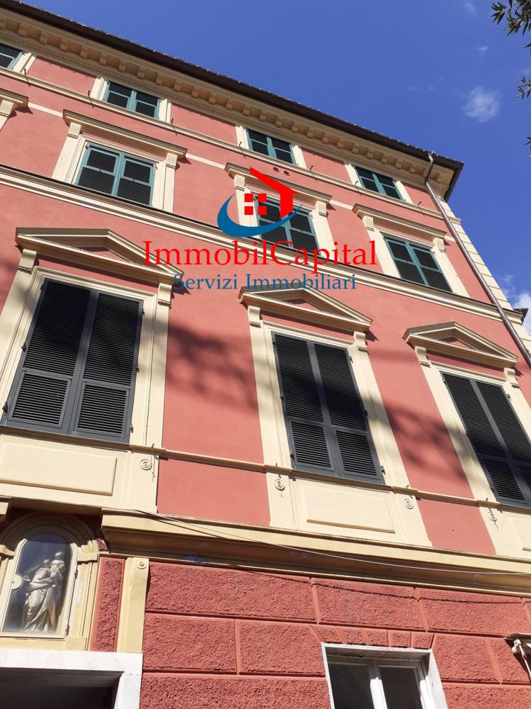 Appartamento trilocale in vendita a Santa Margherita Ligure