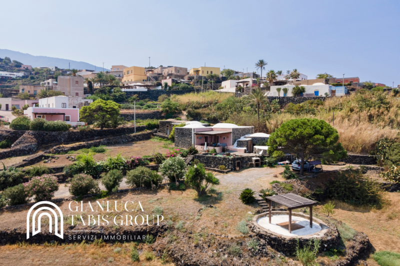 Rustico / casale plurilocale in vendita a pantelleria