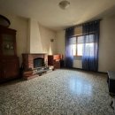 Villa plurilocale in vendita a San Giuliano Terme