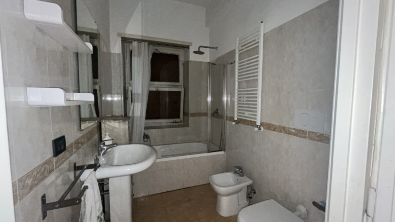 Appartamento plurilocale in affitto a roma