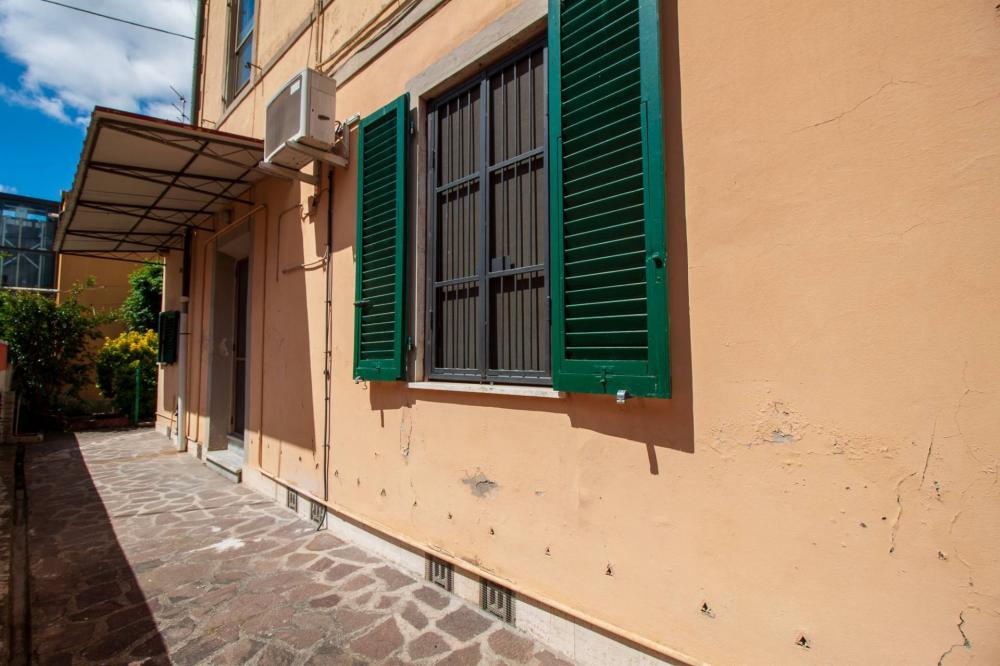 Casa trilocale in vendita a Pisa