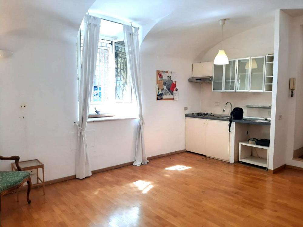 CUCINA - Appartamento trilocale in vendita a Trieste - Somalia - Salario