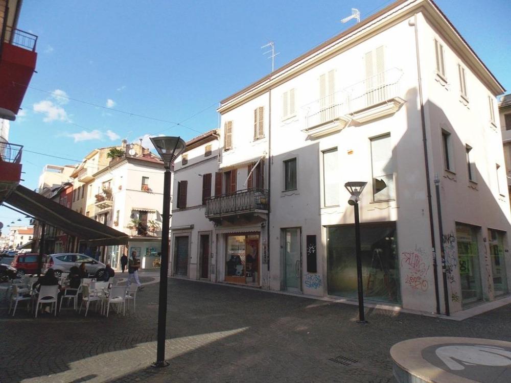 Casa quadrilocale in vendita a San Benedetto del Tronto
