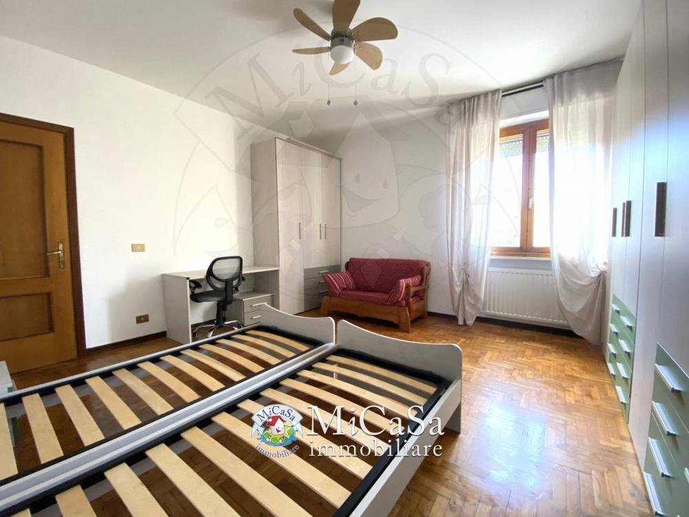 Appartamento quadrilocale in affitto a Pisa