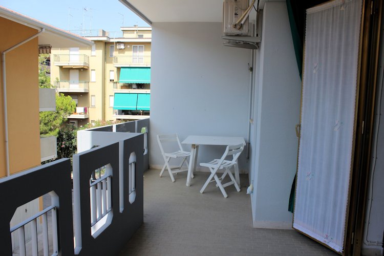 Terrazza - Appartamento monocamera in affitto a Grado Città Giardino