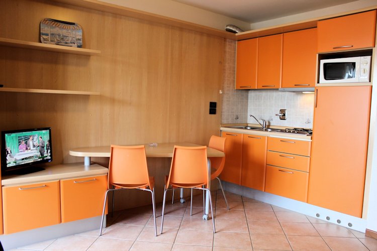Angolo cottura - Appartamento monocamera in affitto a Grado Città Giardino
