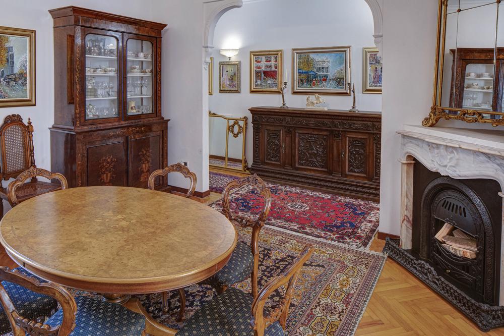 Appartamento plurilocale in vendita a Trieste