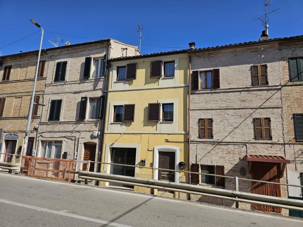 Appartamento trilocale in vendita a Fermo