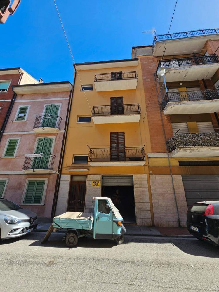 Casa quadrilocale in vendita a Porto San Giorgio