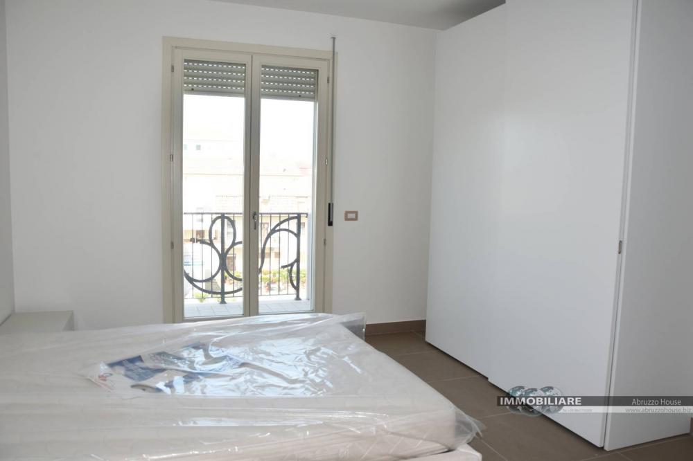 Appartamento quadrilocale in vendita a Alba Adriatica