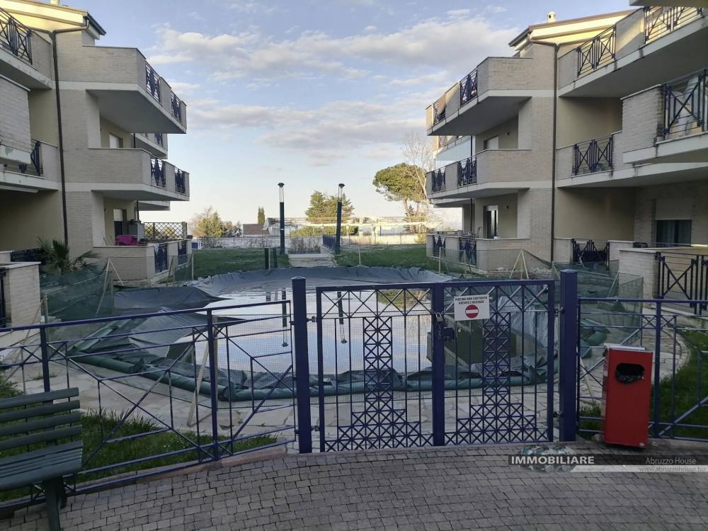 Appartamento bilocale in vendita a Pineto