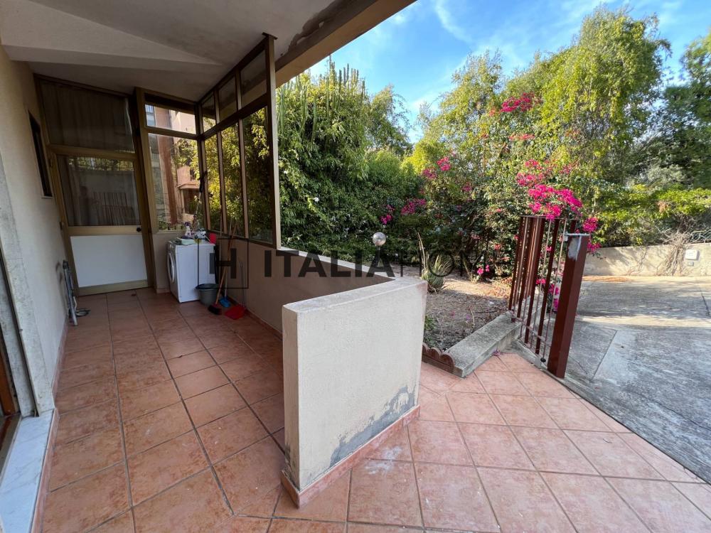 Appartamento trilocale in vendita a Cagliari
