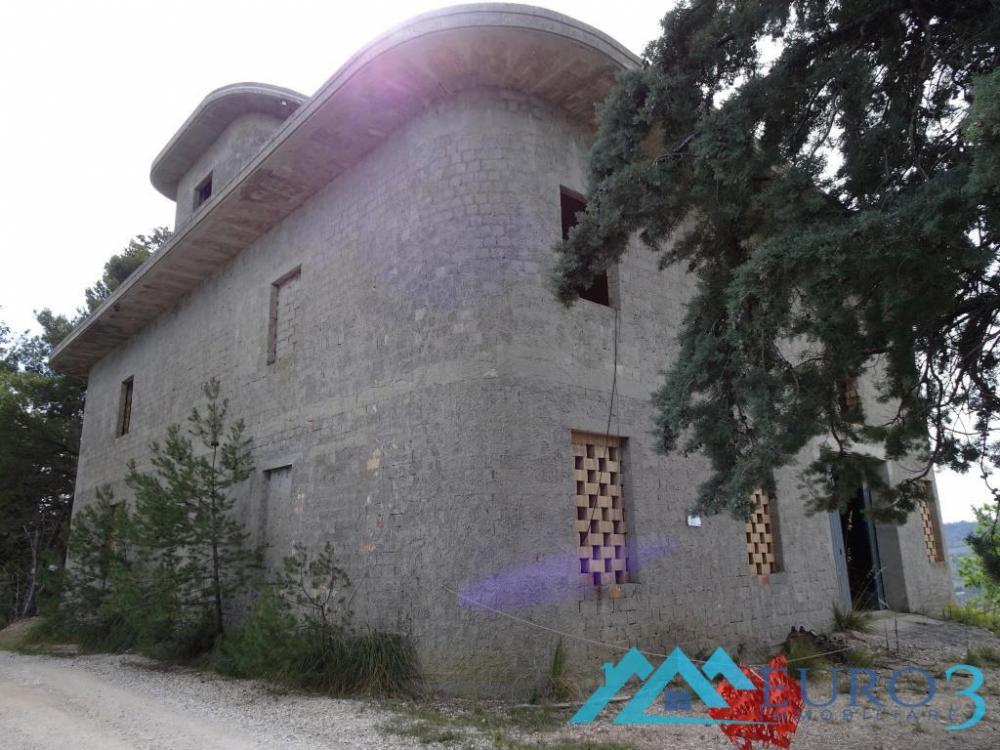 Villa plurilocale in vendita a Grottammare
