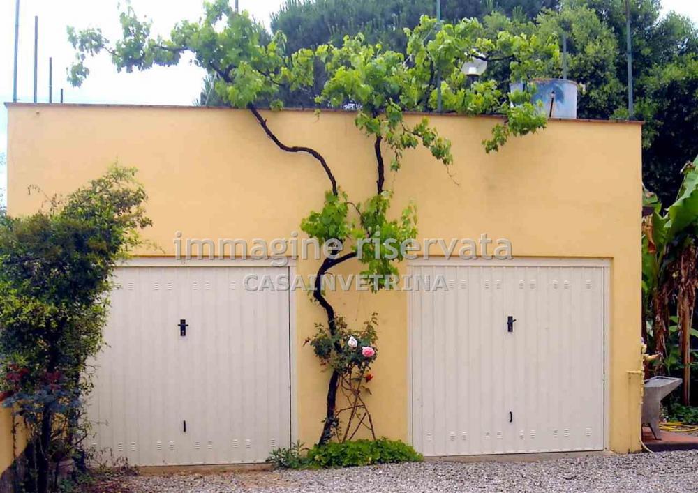 garage - Villa plurilocale in vendita a grosseto