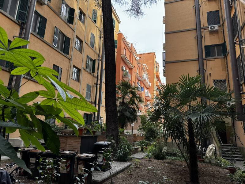 Appartamento bilocale in vendita a Roma