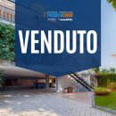 Villa quadrilocale in vendita a Roma