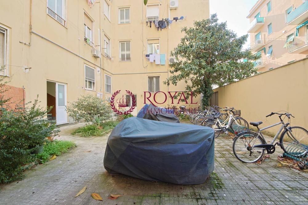 Appartamento plurilocale in vendita a Livorno