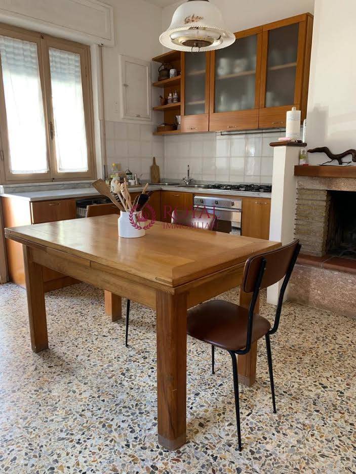 Villa indipendente plurilocale in vendita a Casciana Terme Lari